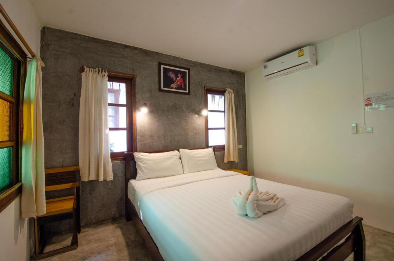 Aonang Guest Home Ao Nang Bagian luar foto