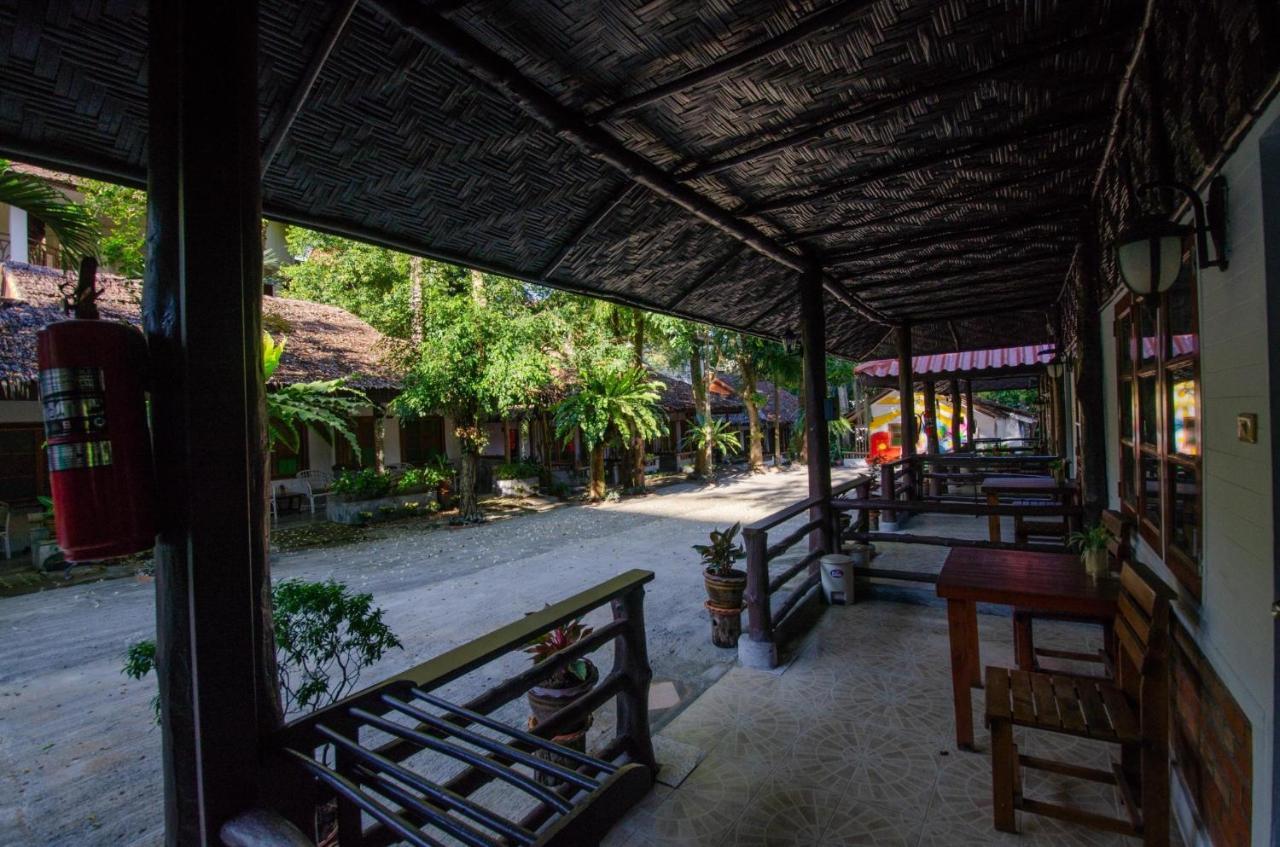 Aonang Guest Home Ao Nang Bagian luar foto